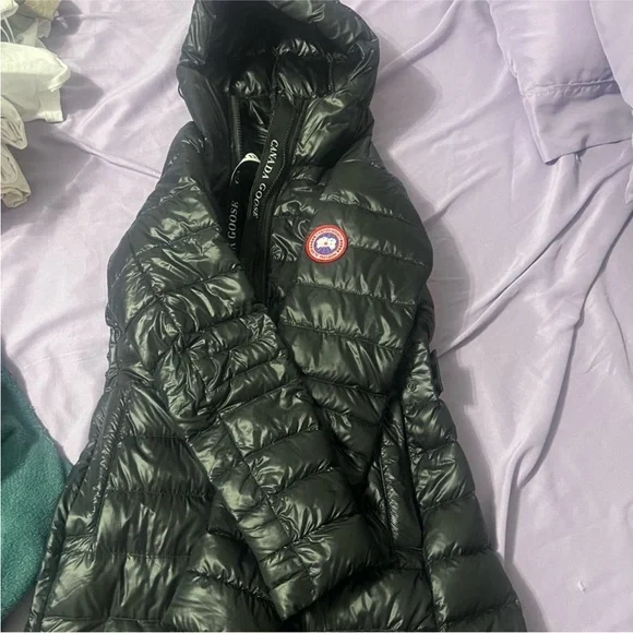Canada goose lite puffer. Great condition. Authentic. - Picture 3 of 6